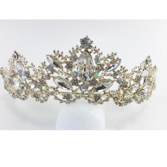 Elegant Clear Rhinestone Metal Tone Crown Tiara Floral Design NEW Bridal - Picture 7 of 7